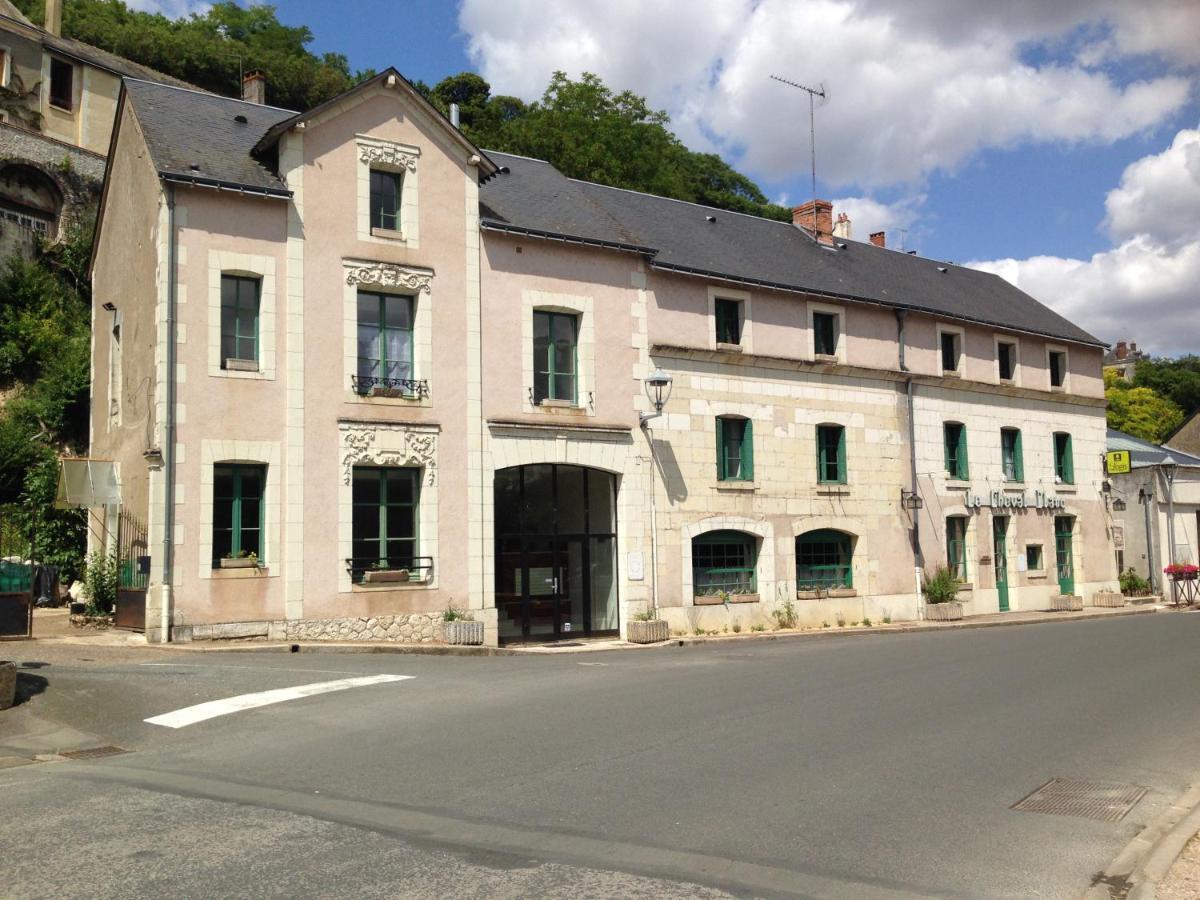 Hotel Logis Le Petit Trôo du Cheval Blanc Extérieur photo